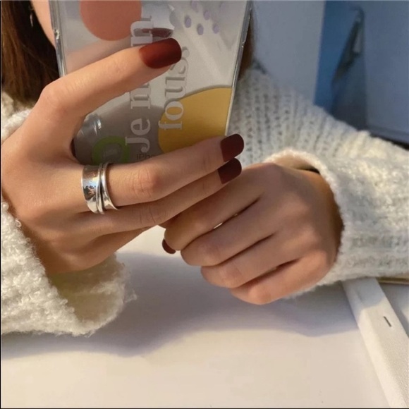 𝅺RE-STOCKED❗️ Sterling Silver Wide Band Open Ring - Picture 5 of 10